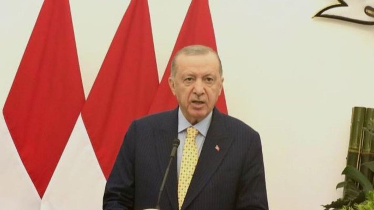 VIDEO: Tatapan Presiden Erdogan Lantik Polwan Lulusan Terbaik di Turki Bikin Bangga Indonesia