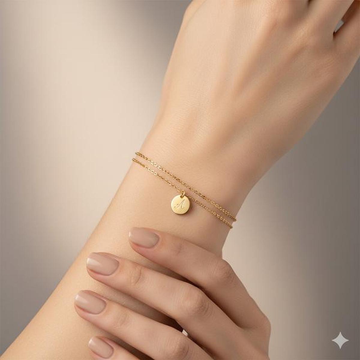 7 Model Gelang Emas Wanita Muda Gaya Modern 2025, Simple tapiTetapMewah