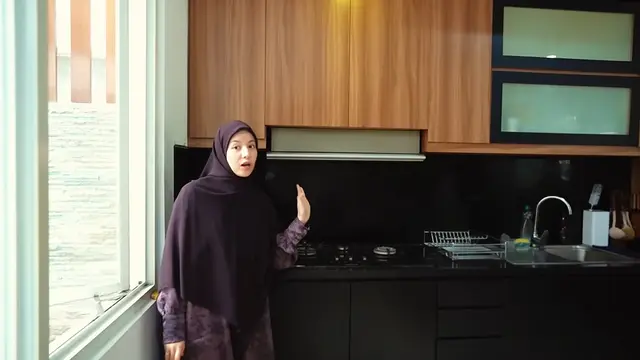 Potret Dapur Rumah Baru Natasha Rizky