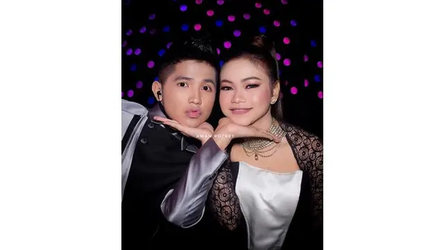 Dalam berbagai kesempatan, keduanya kerap berada di satu panggung yang sama.
