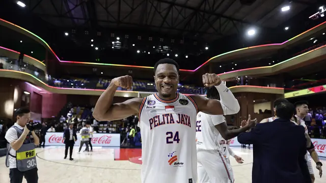 Selebrasi pemain Pelita Jaya Justin Brownlee