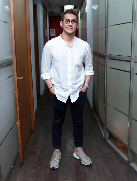 Penyanyi solo berusia 28 tahun itu juga sudah tahu apapun yang menjadi resikonya saat merintis karier di dunia internasional. Termasuk meninggalkan apa yang telah diraih selama ini. (Deki Prayoga/Bintang.com)