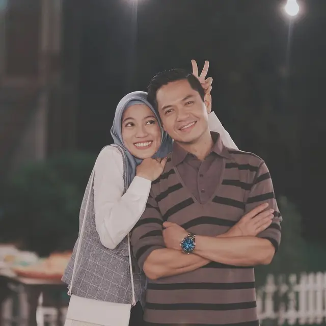 7 Pasangan Artis Ini Putuskan Hijrah Bersama, Menjadi Lebih Baik