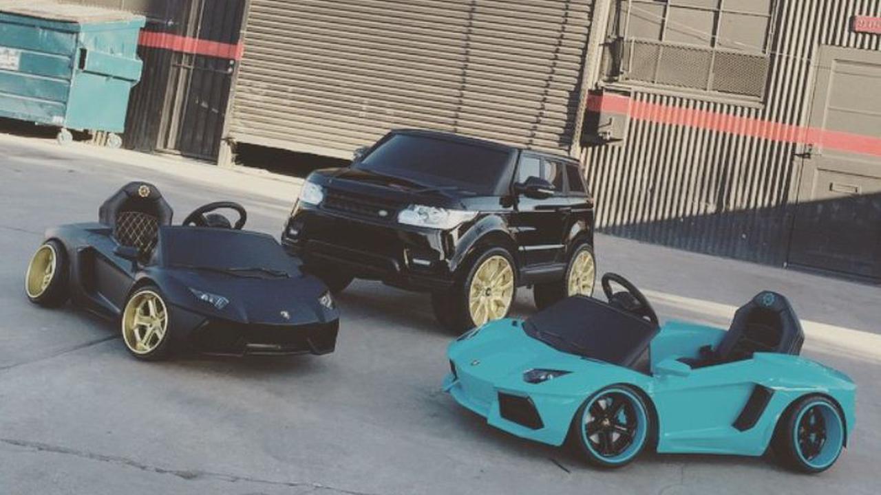 Miniatur Mobil Anak Chris Brown