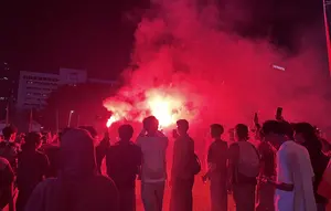 Demo di Tugu Tani Usai, Massa Sempat Bakar Flare