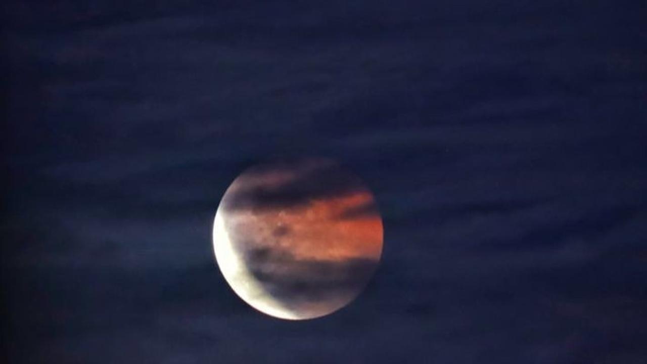 Fakta Mencengangkan Gerhana Bulan Total 'Blood Moon' 7 September 2025: Amankah Dilihat?