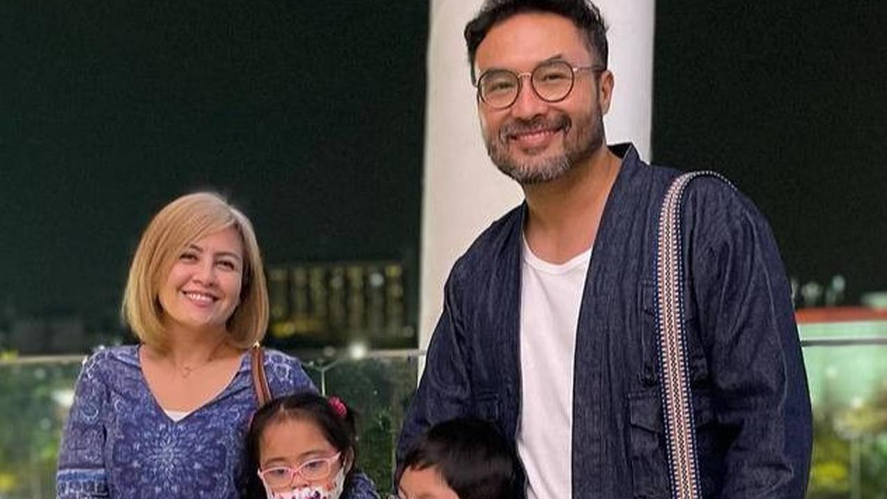 Dikaruniasi Anak Kembar