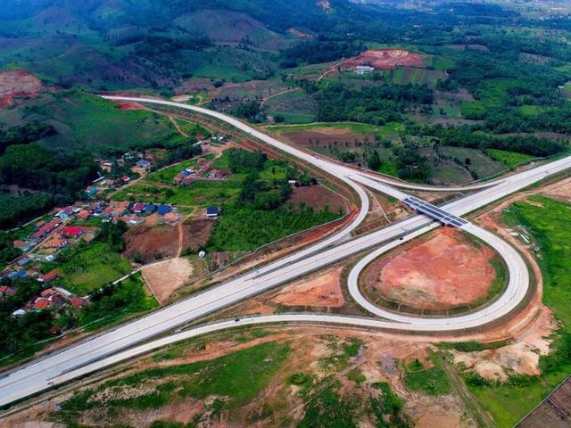 Tol Pekanbaru Dumai Terdapat Perlintasan Khusus Gajah Bisnis Liputan6 Com