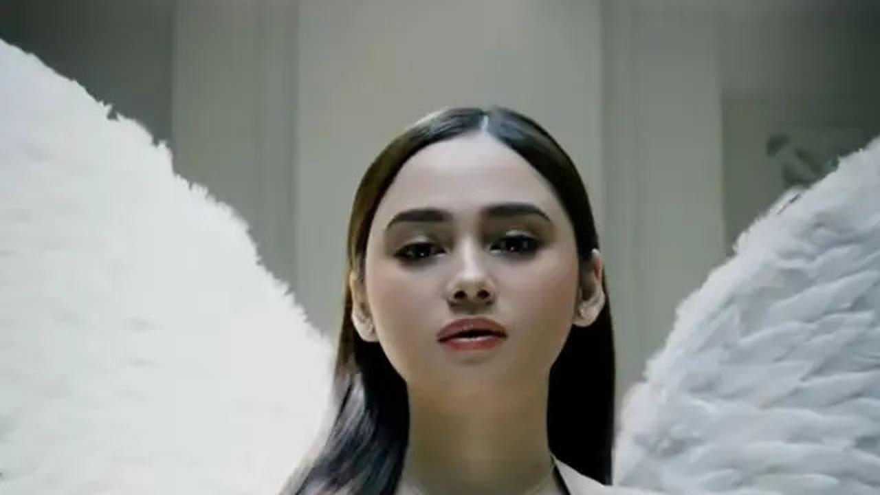 7 Pemotretan Syifa Hadju Bersayap, Pacar El Rumi Dipuji Bak Bidadari