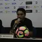 Pelatih Martapura FC Isnan Ali. (Liputan6.com/Maulana S)