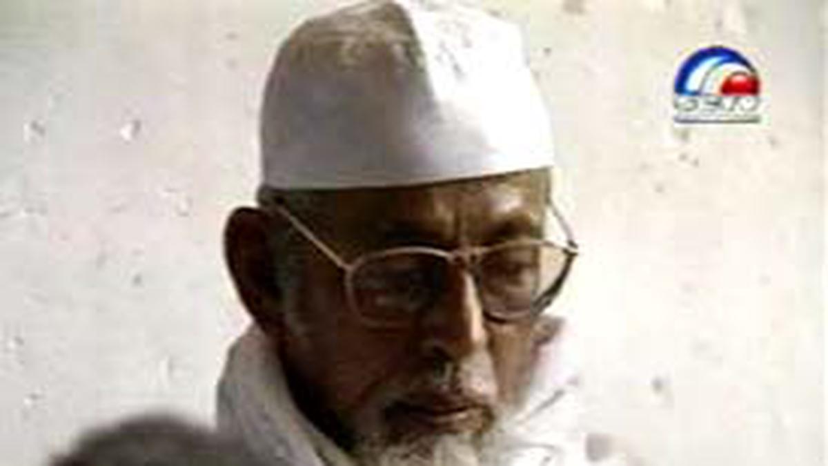 BAP Tersangka Bom Bali Menentukan Keterlibatan Ba`asyir - News Liputan6.com