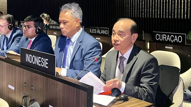 Delegasi Indonesia dalam Sesi Pleno Konferensi Umum ke-42 UNESCO di Markas Besar UNESCO di Paris, Prancis. Senin (20/11/2023)
