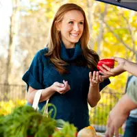 Cowok-cowok paham betul dengan keahlian cewek-cewek berikut ini. (Via: sheknows.com)