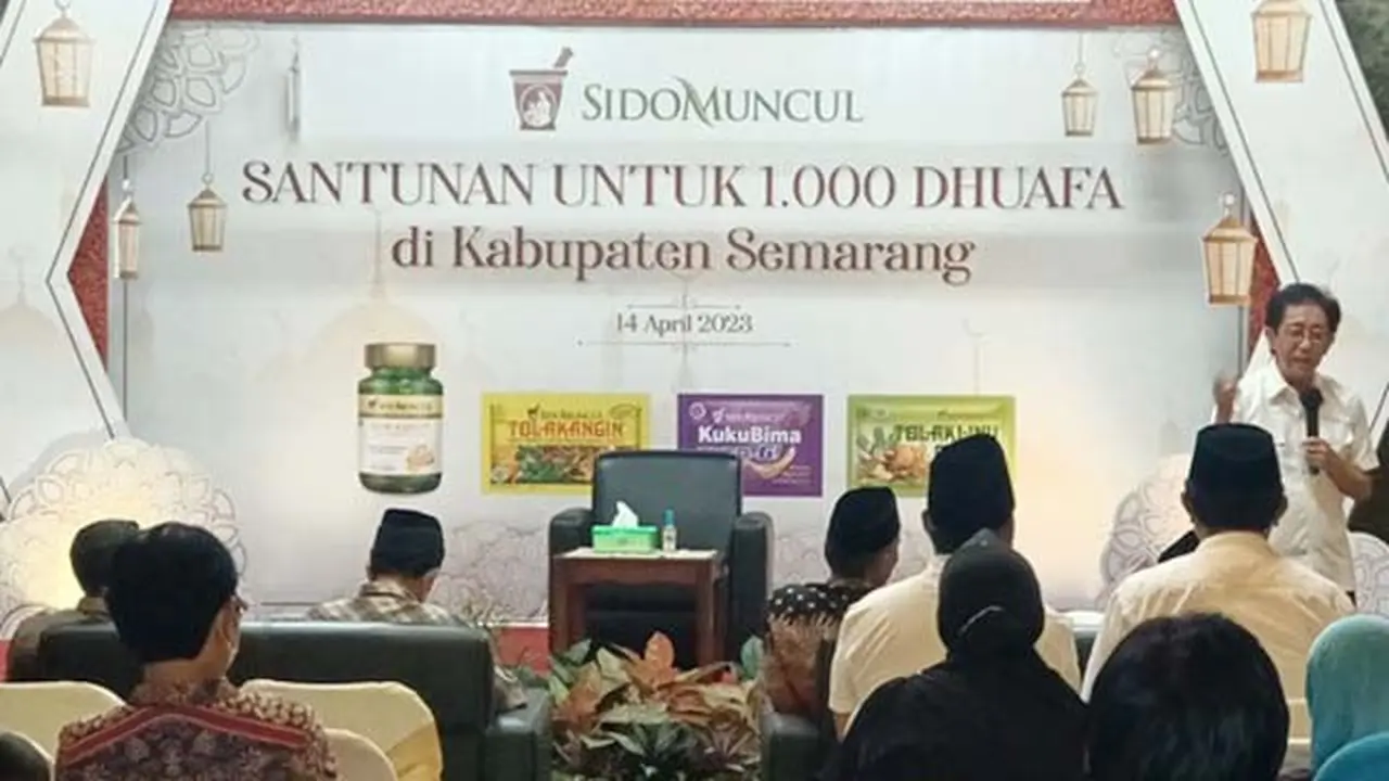 Jaga Tradisi Baik, Sido Muncul Beri Santunan untuk 1000 Duafa di Kabupaten Semarang