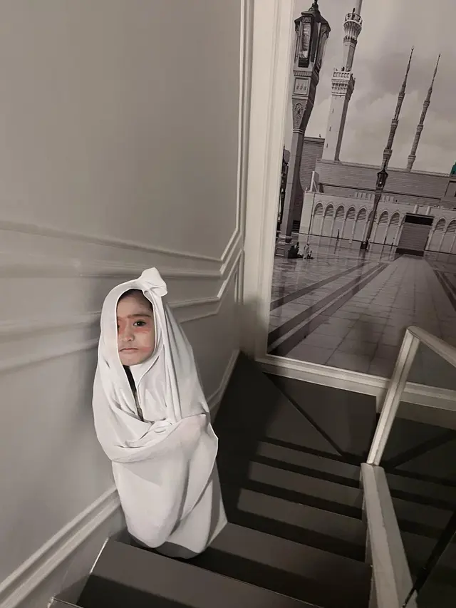 [Fimela] Khadeejah anak Oki Setiana Dewi