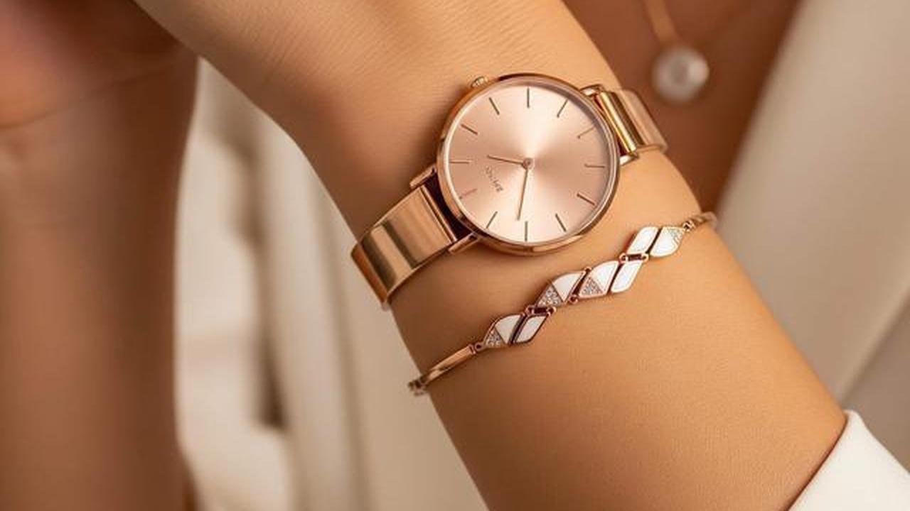 7 Ide Padu Padan Jam Tangan Rose Gold dengan Gelang Warna Senada untuk Tampilan Elegan dan Stylish