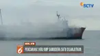 Usai pendinginan dan pembasahan, tim berencana memasuki bangkai kapal untuk mencari tiga orang yang hilang dalam kebakaran KMP Gerbang Samudra I itu.