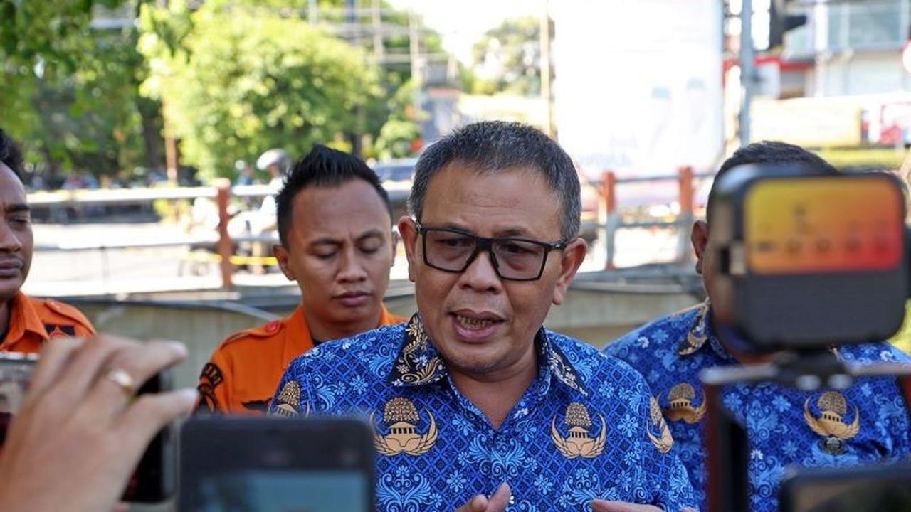 Pemkot Surabaya Buka Posko Peduli Bencana untuk Korban Banjir dan Longsor di Sumatra