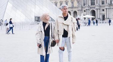 Tampilan romantis Rizky Billar dan Lesti Kejora di Paris