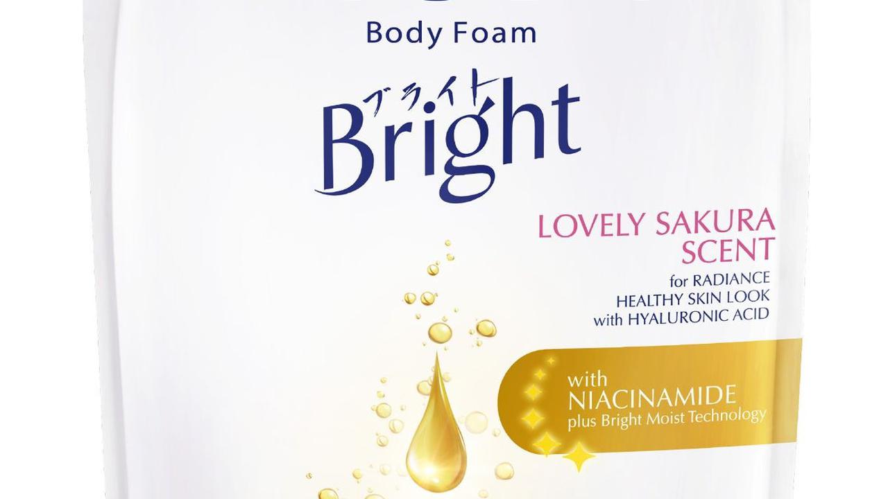 3. Biore Bright Lovely Sakura Scent<br>