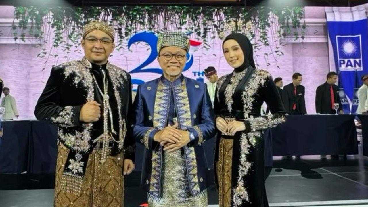 Berfoto Bersama Zulkifli Hasan