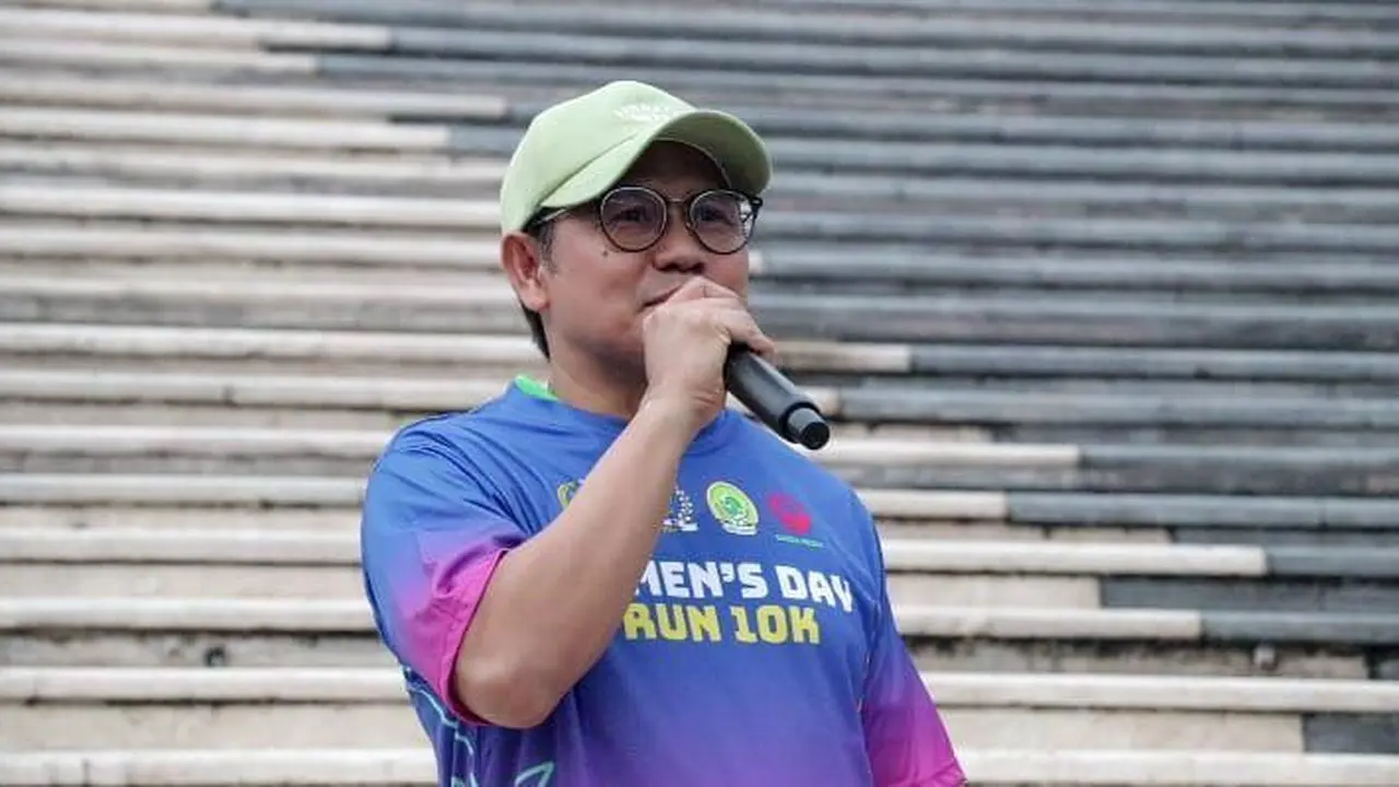 Ketua Umum Partai Kebangkitan Bangsa (PKB) Abdul Muhaimin Iskandar menghadiri Women'n Day Run 10K kerjasama Perempuan Bangsa, Garda Bangsa, DPR/MPR RI dengan Pertamina, BCA, BNI, BRI, Pegadaian, BTN, Pupuk Indonesia dan sejumlah badan usaha lainnya berta