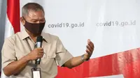 Dirjen Pencegahan dan Pengendalian Penyakit Kementerian Kesehatan, dr Achmad Yurianto konferensi pers soal isolasi mandiri di Graha BNPB, Jakarta, Senin (6/4/2020). (Dok Badan Nasional Penanggulangan Bencana/BNPB)