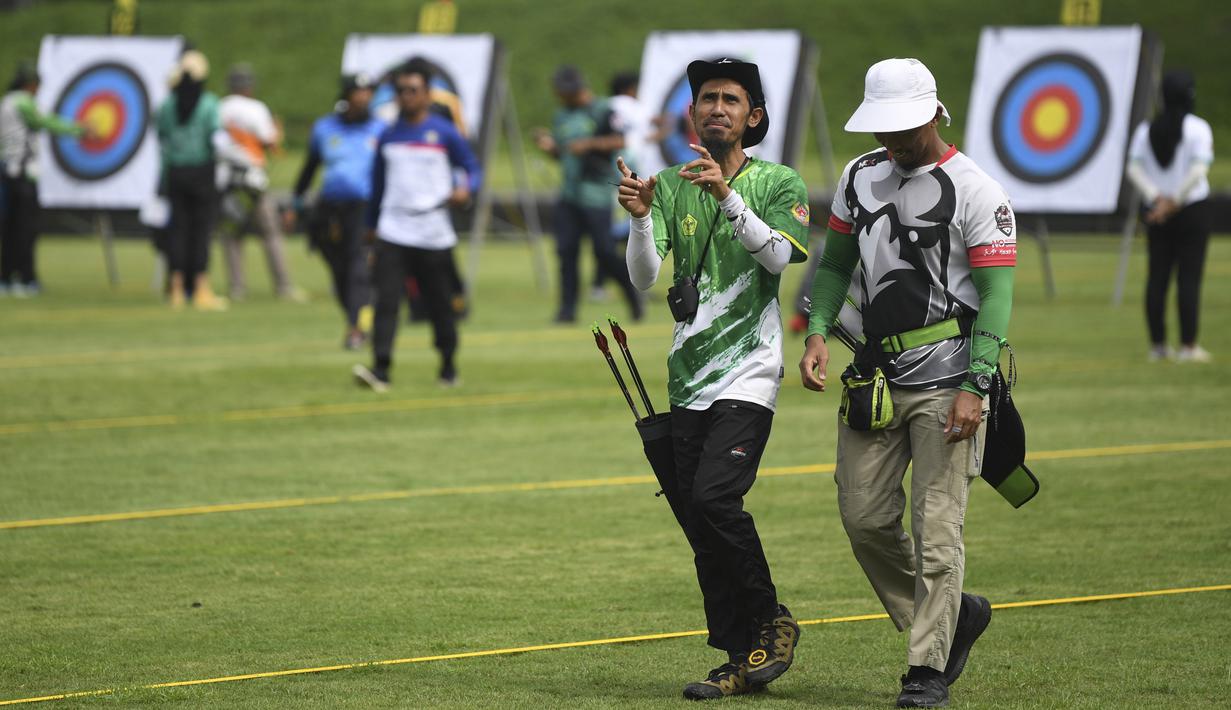 Peserta saat mengikuti eksibisi nomor Barebow dalam Seleksi Nasional (Seleknas) Pengurus Besar Persatuan Panahan Indonesia (PB Perpani) di Lapangan Panahan, Gelora Bung Karno, Senayan, Jakarta, Rabu (8/3/2023). (Dok. PB Perpani)