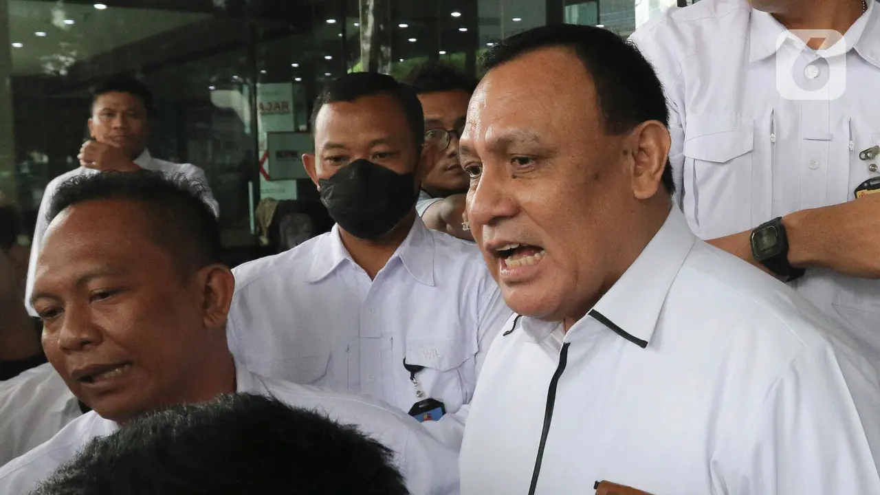 Ketua Komisi Pemberantasan Korupsi (KPK) Firli Bahuri ditetapkan sebagai tersangka kasus dugaan pemerasan terhadap mantan Menteri Pertanian (Mentan) Syahrul Yasin Limpo (SYL). Itulah top 3 news hari ini.