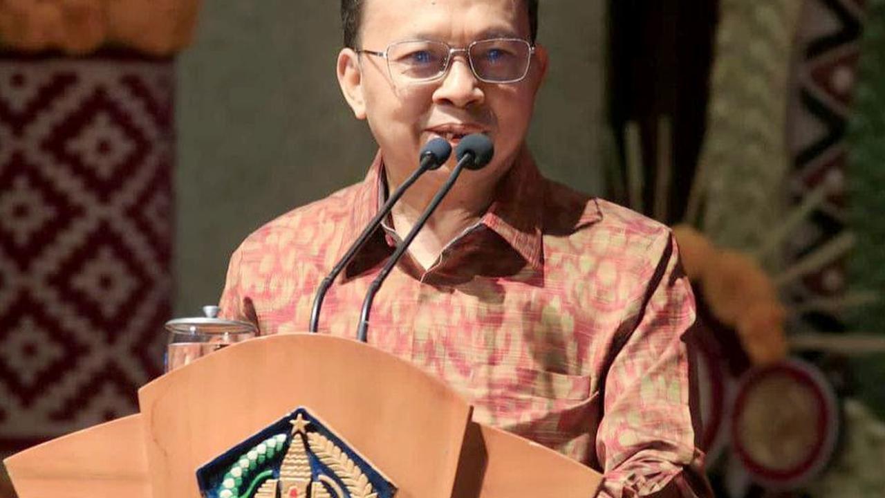 <br>Sejauh ini, kata Koster, DPC dan PAC Partai PDIP Kabupaten Gianyar mengusulkan dia berpasangan Ace. Begitu pula DPC dan PAC PDIP Klungkung.