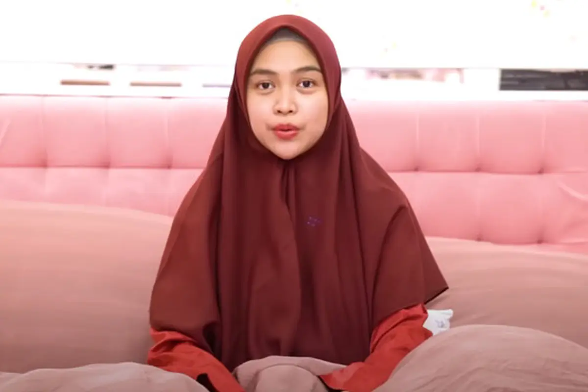 Ria Ricis mastitis (Foto: Tangkapan layar Youtube Ria Ricis Official)