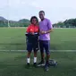 Liza Armanita, pesepak bola putri asal Papua yang sedang ikut program latihan di Thailand (istimewa)