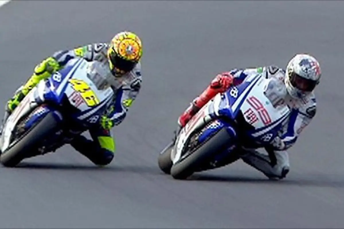 Valentino Rossi dan Jorge Lorenzo