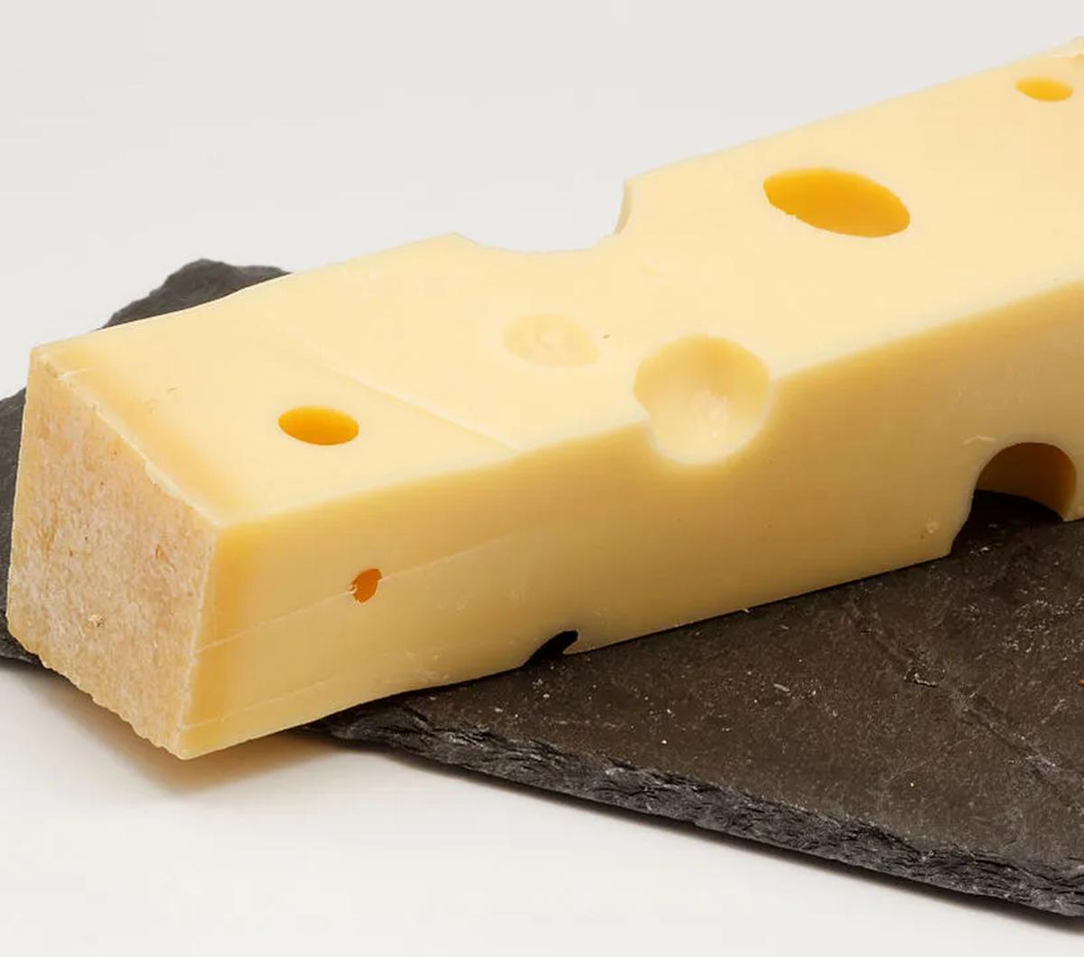 8. Taleggio