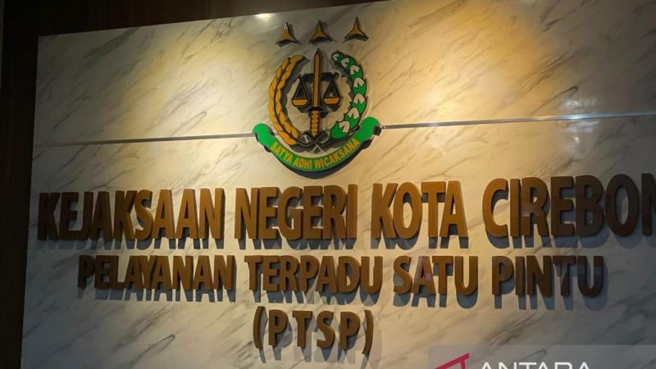 Kejari Cirebon Limpahkan Kasus Korupsi PIP SMAN 7 ke Tipikor Bandung, Empat Terdakwa Menanti Sidang