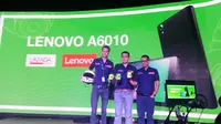 Lenovo A6010 akan mulai dijual besok, Selasa (17/11/2015), pukul 11.00 WIB dengan banderol khusus (Mochamad Wahyu Hidayat/Liputan6.com). 