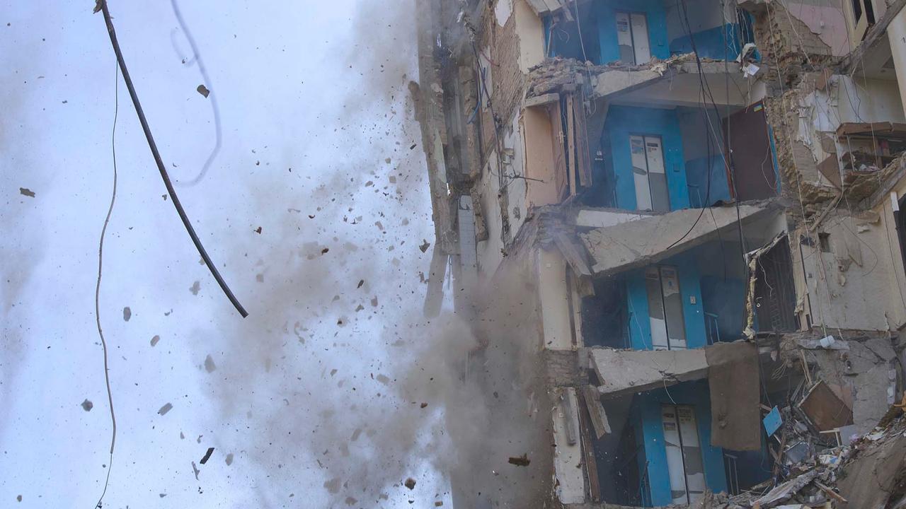FOTO: Detik-Detik Drone Rusia Menyerang Gedung Bertingkat di Ukraina