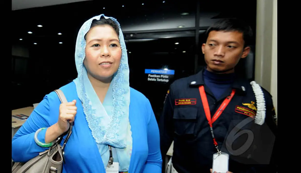 Kedatangan Yenny Wahid sebagai bentuk dukungan kepada KPK terhadap upaya pelemahan yang dilakukan oleh kelompok tertentu, Jakarta, Sabtu (24/1/2015). (Liputan6.com/Herman Zakharia)
