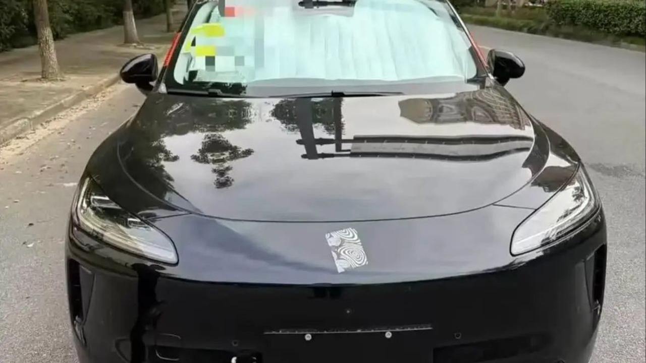 Segmen Panas Mobil SUV Kompak 5-Seaters
