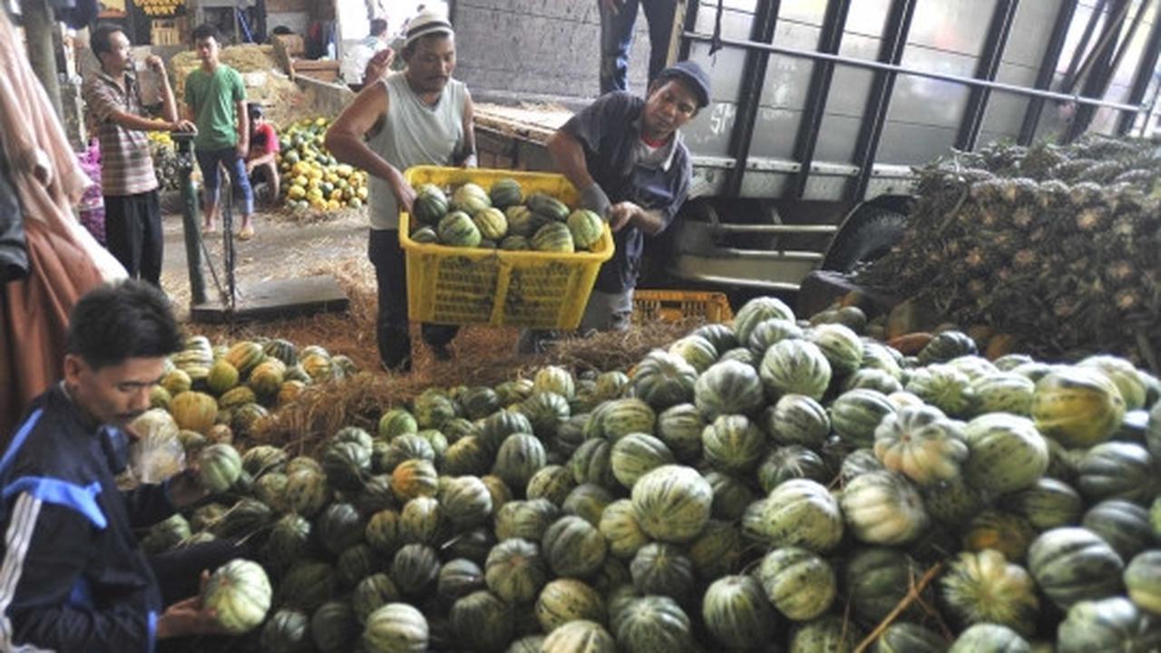 Omzet penjualan blewah di Tangerang menurun 40 persen