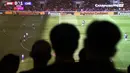 <p>Suasana Roaring Night Liga Inggris antara Brentford vs Chelsea di Hotel Ibis Styles Jakarta, Sabtu (2/3/2024). (Bola.com/M Iqbal Ichsan)</p>