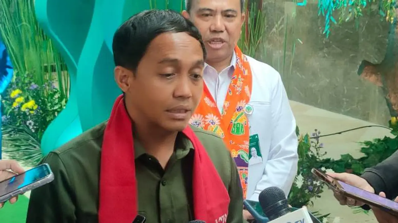 Tanggapan Menhut Raja Juli Antoni Tentang Kasus Jual Lahan di Taman Nasional Tesso Nilo Riau