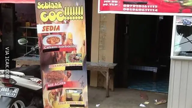 6 Cara Promosi Penjual Seblak Ini Nyeleneh, Bikin Heran