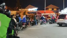 Cerita Warga Medan Antre Berjam-jam Demi Pertalite