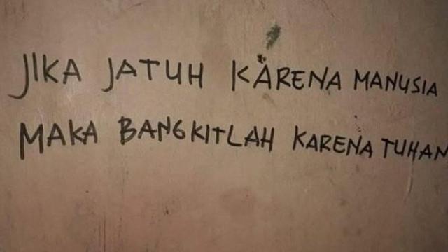 6 Curhatan Move On Setelah Patah Hati di Tembok Ini Bikin Nyesek Bacanya