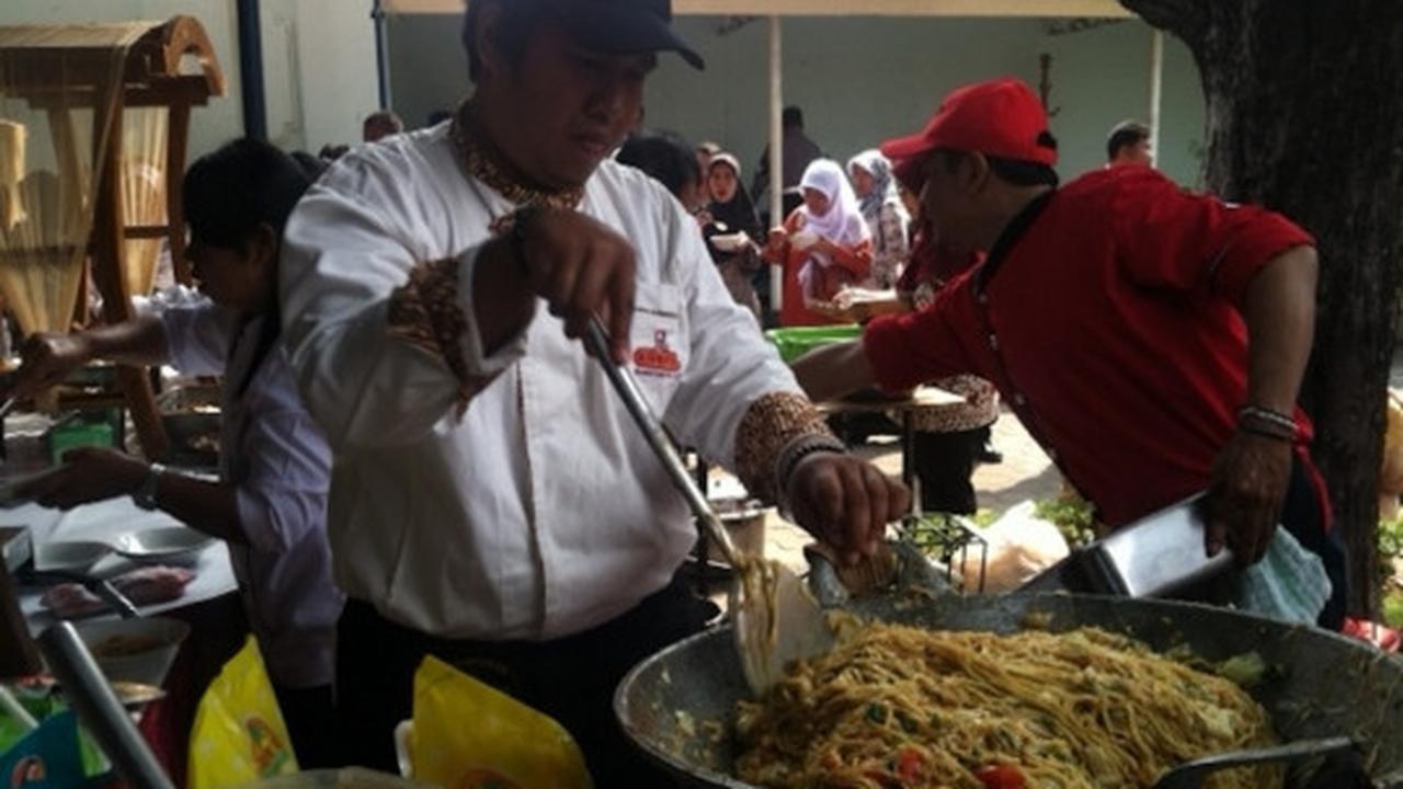 Ini hidangan nikmat tradisional saat open house di Kesultanan Yogya