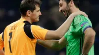 Meskipun mendukung mantan klubnya untuk menjuarai Liga Champions, Iker Casillas tetap berharap Gianluigi Buffon bisa merasakan gelar Liga Champions sebelum pensiun.