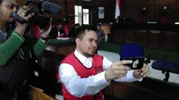 Hilangkan Tegang, Saipul Jamil Ajak Wartawan Selfie
