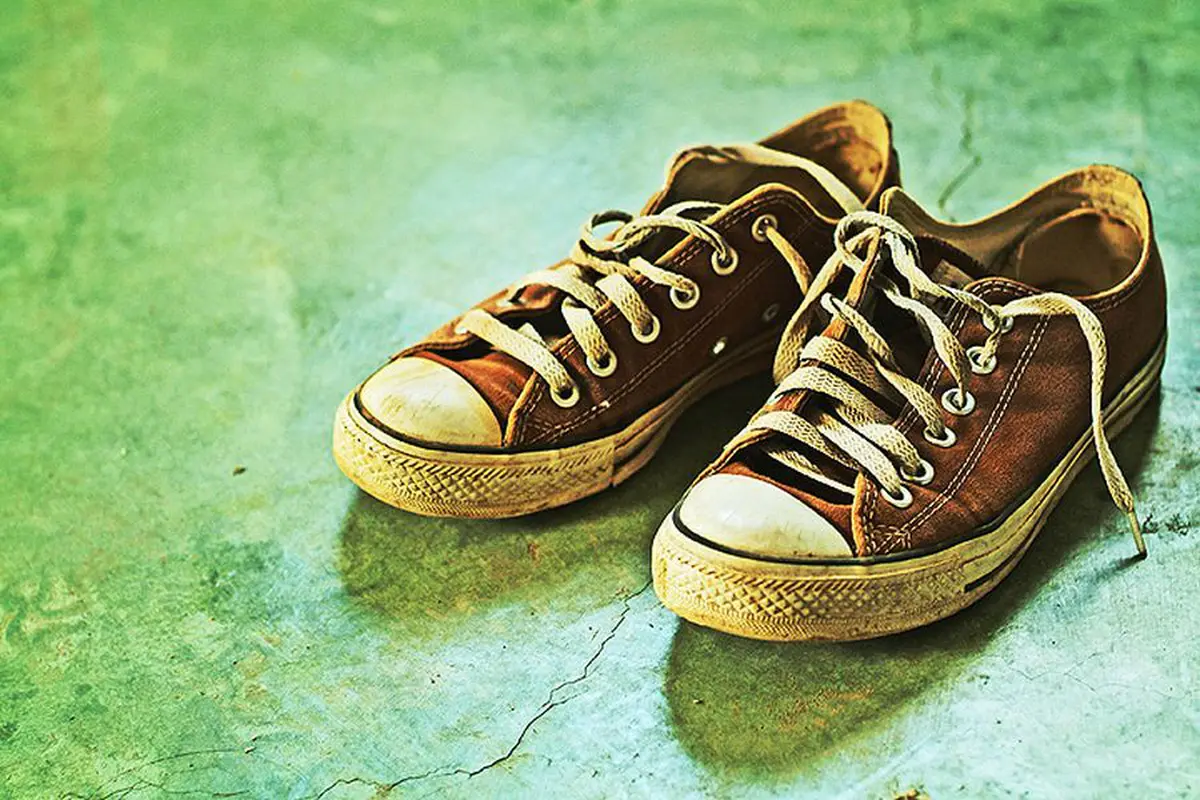 5 Alasan Kenapa Kamu Harus Pertahankan Sepatu yang Sudah Lawas