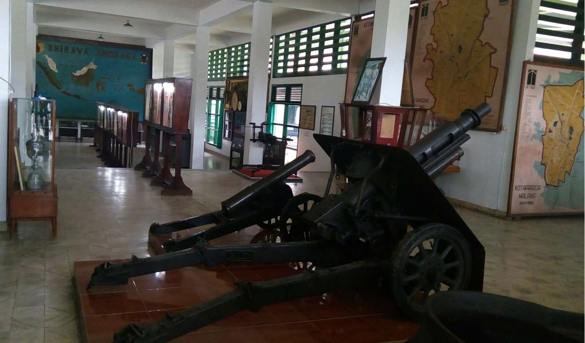 Gerbong Maut, Museum Brawijaya Malang dan Cerita Penampakan